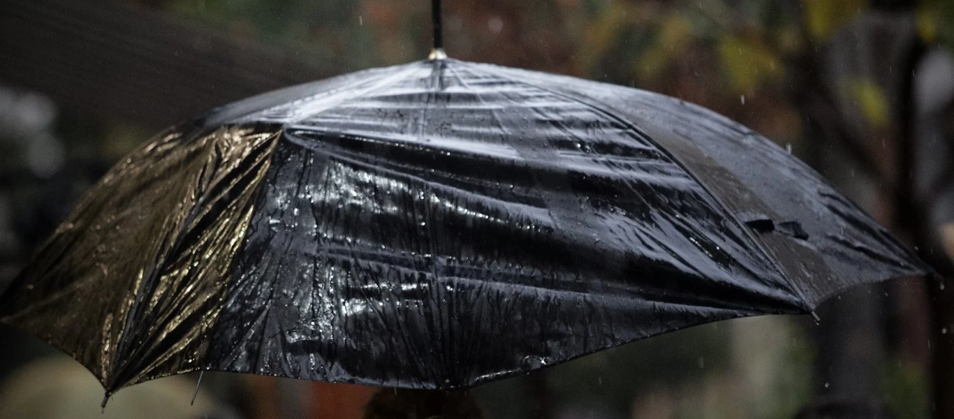 Καταρρακτώδεις βροχές στην Γερμανία - Ξεχείλισαν τα φράγματα και πλημμύρησαν οι δρόμοι (βίντεο)